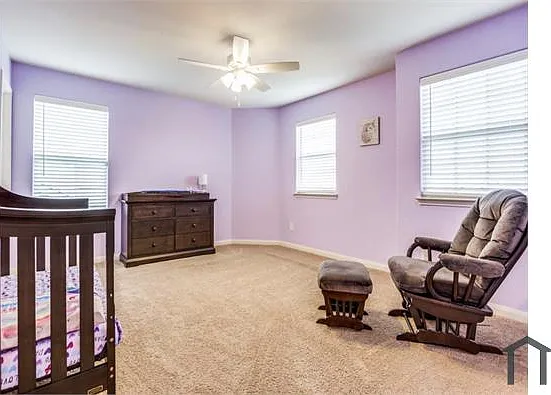 117 Aaron St — Photo 10