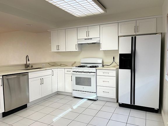 3rd image of 6220 Nita Ave