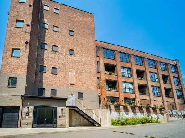 1 E Main St, Beacon, NY 12508