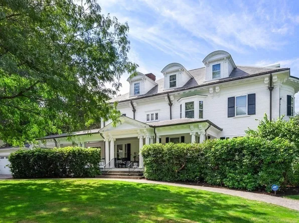 260 Franklin St, Newton, MA 02458
