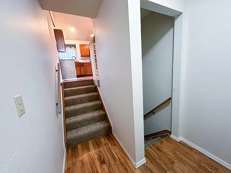 7215 Brentford Dr — Photo 22