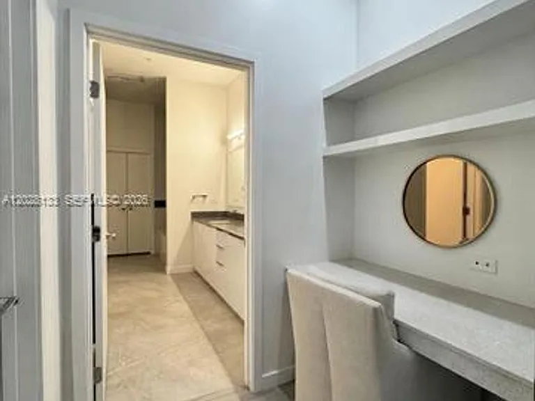 999 SW 1st Ave #1115 — Photo 10