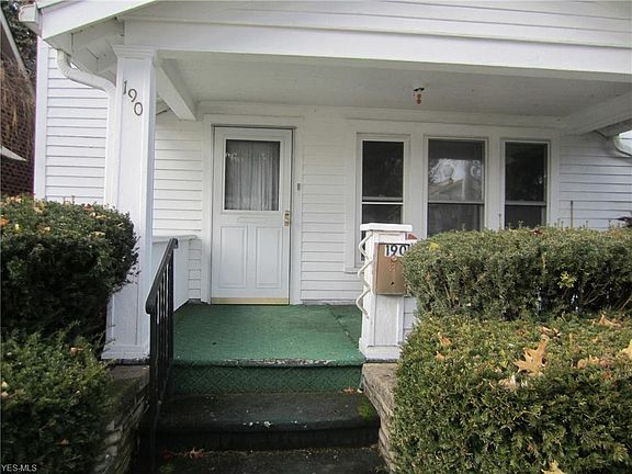 2nd image of 190 Fairlawn Ave
