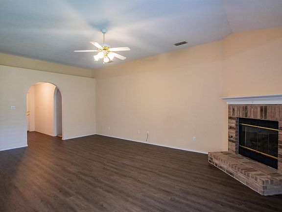 4th image of 10759 Southern Trace Cir