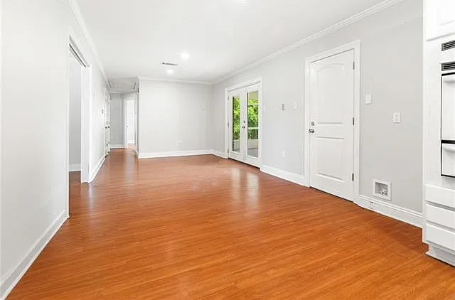2525 Paul Dr — Photo 6