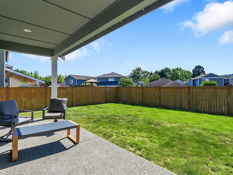 16162 166th Dr SE — Photo 32