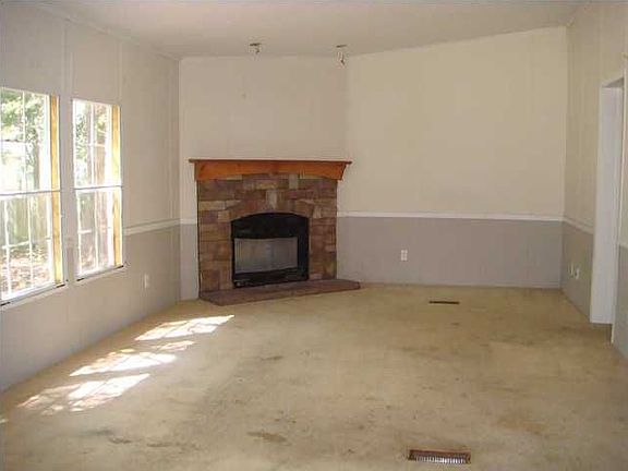3rd image of 2859 Pinelog Ln