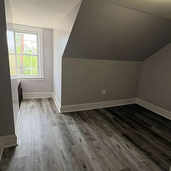 655 Franklin St #1 — Photo 10