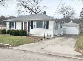228 Linwood Ave, Ottawa, IL 61350