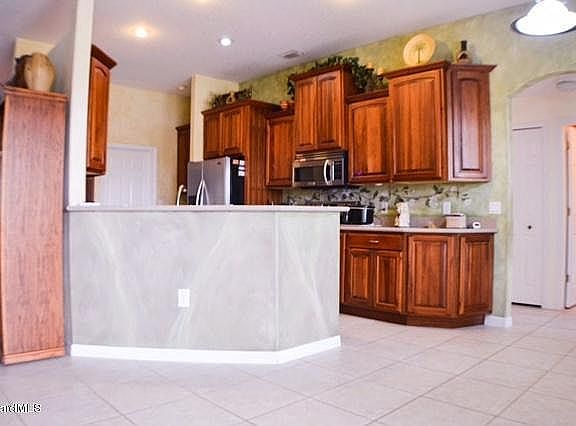 3rd image of 4928 Wexford Dr