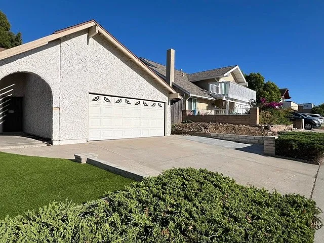 New artificial turf installed - 9118 Reagan Rd