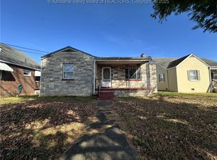 2204 Fletcher Ave, Dunbar, WV 25064