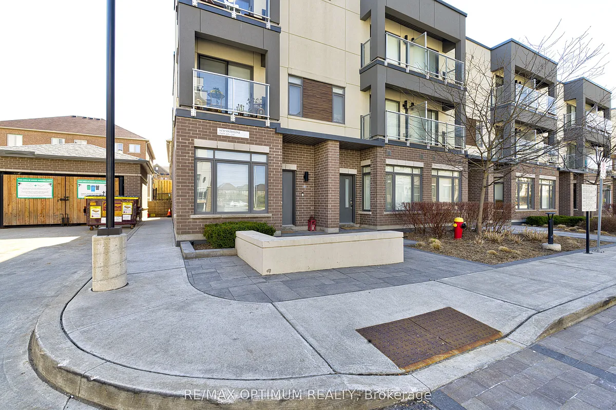 Photo 2 of 50 - 3070 6th Line #225 - Oakville, ON Building Photo - 3070 6th Line #225