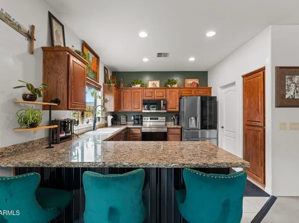 27170 S BENNETT Way, Congress, AZ 85332
