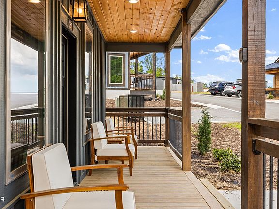 2nd image of 587 Warbonnet Way