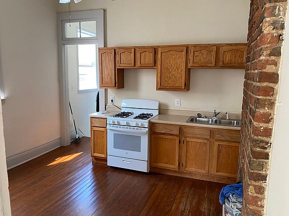 4th image of 3611 Iberville St