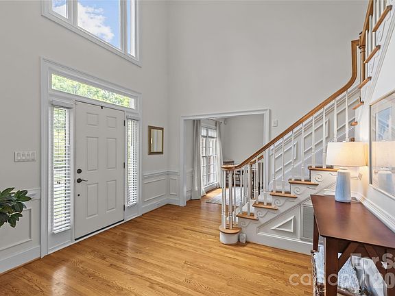 4th image of 3616 Deruyter Cir