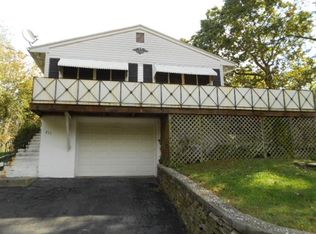 211 Mansfield Grove Rd, East Haven, CT 06512