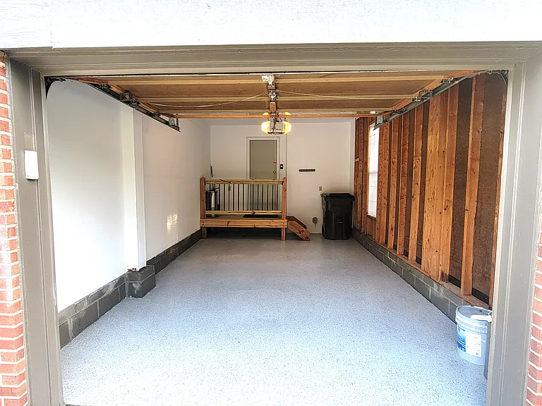 1608 Shady Cove Ln — Photo 39