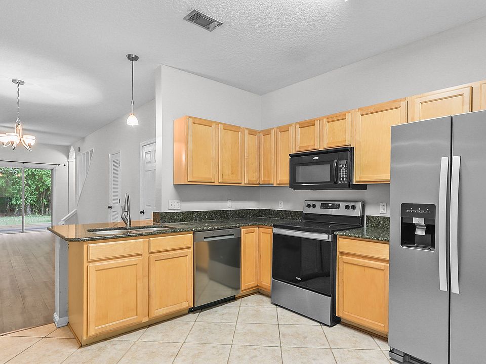 1st image of 847 Scrub Jay Dr