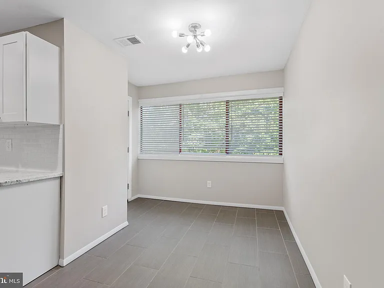 8018 Valley Manor Rd #3B — Photo 11