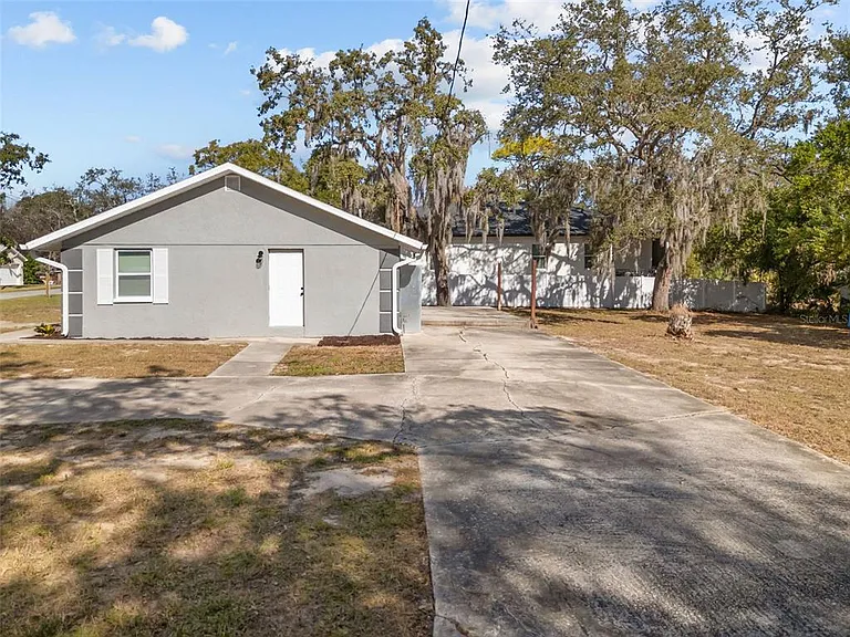 1682 Wilmar Ave — Photo 23