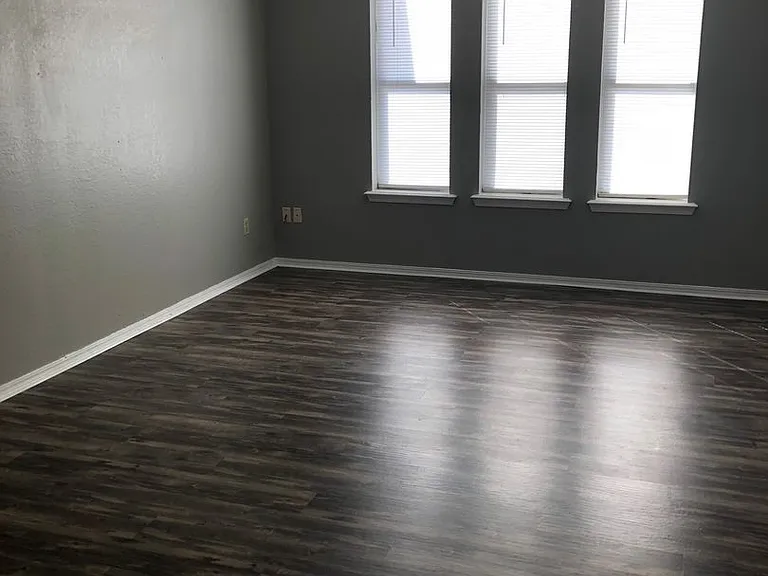 902 NE Tortoise Dr — Photo 11