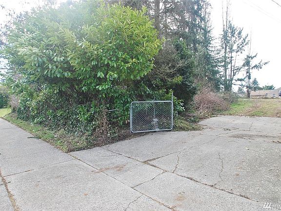 4th image of 7816 S Sheridan Ave