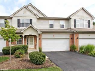 806 Spencer Ln, Lake Zurich, IL 60047