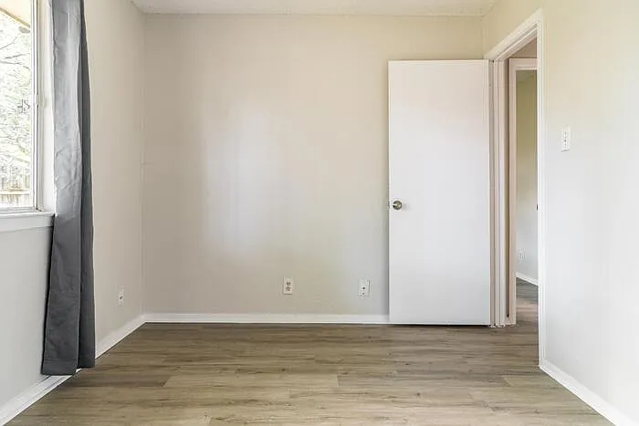 1212 Bonnie Brae St #A — Photo 12