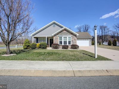 102 Colonial Ct, Shippensburg, PA, 17257