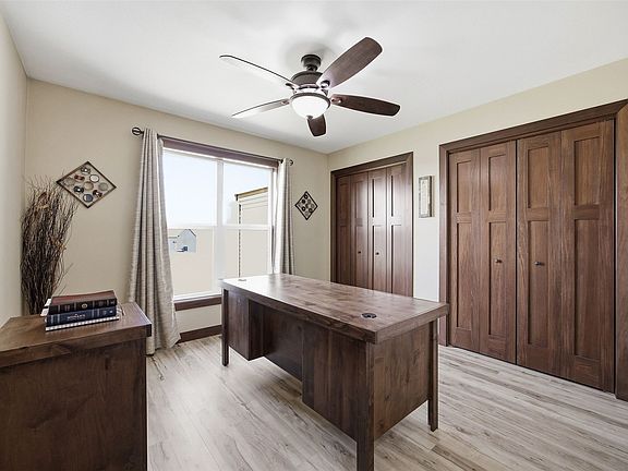 5th image of 116 Wood Ridge Rd