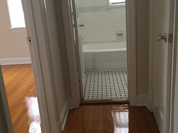 4th image of 1210 N Quinn St APT 122