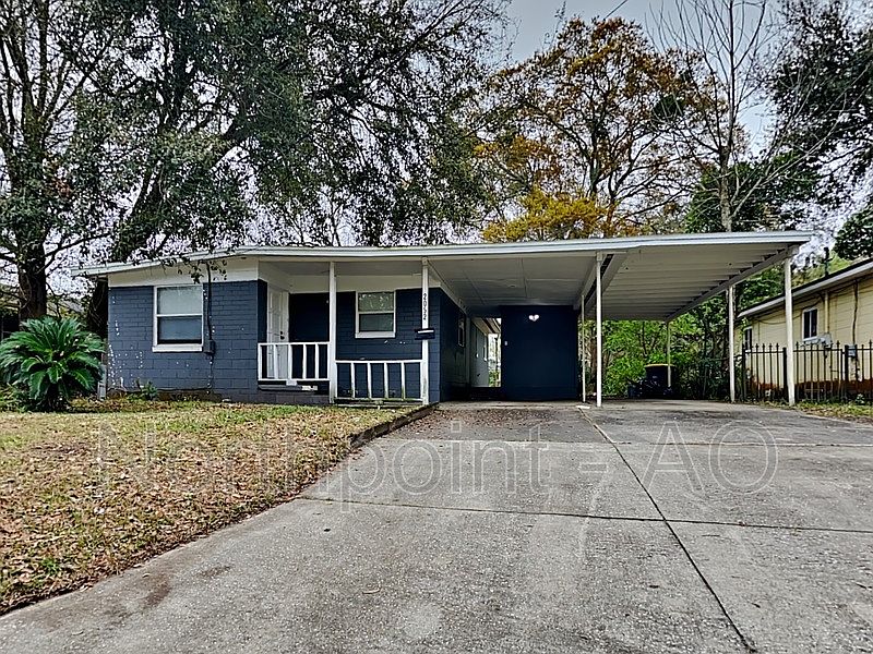 1st image of 2052 W 12th St