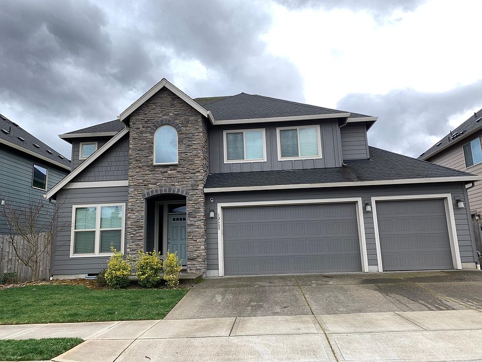1st image of 12605 NE 105th Way
