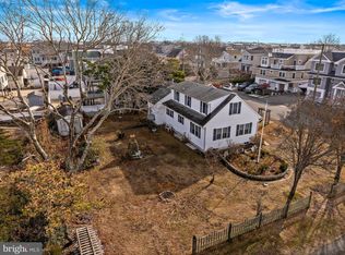 25 W 16th St, Brant Beach, NJ 08008