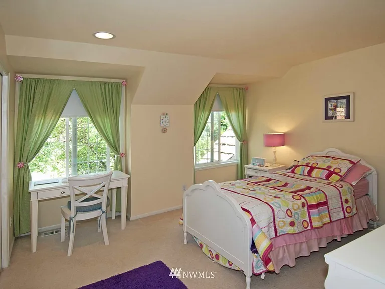 1309 268th Way SE — Photo 14