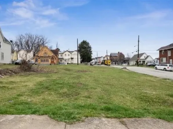 1506 McClure St, Homestead, PA 15120