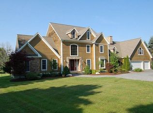 910 Sleepy Hollow Rd, Richmond, MA 01254