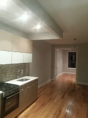 Rented by Loom Group | media 15