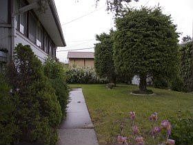 2nd image of 1708 E Horne Ave