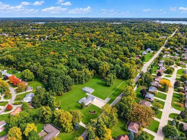 Vl1 Greer Rd, West Bloomfield, MI 48324