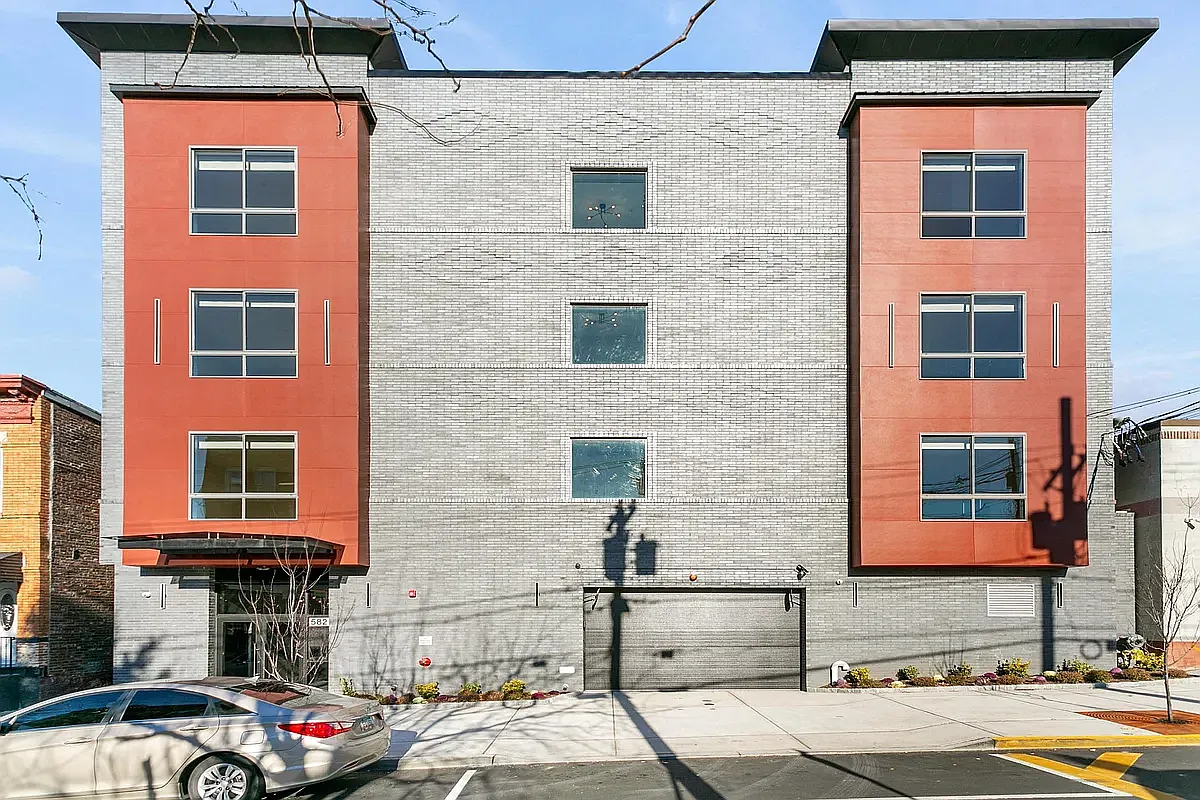 582 66th Street — Photo 1