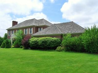 861 Tisbury Ln, Lake Forest, IL