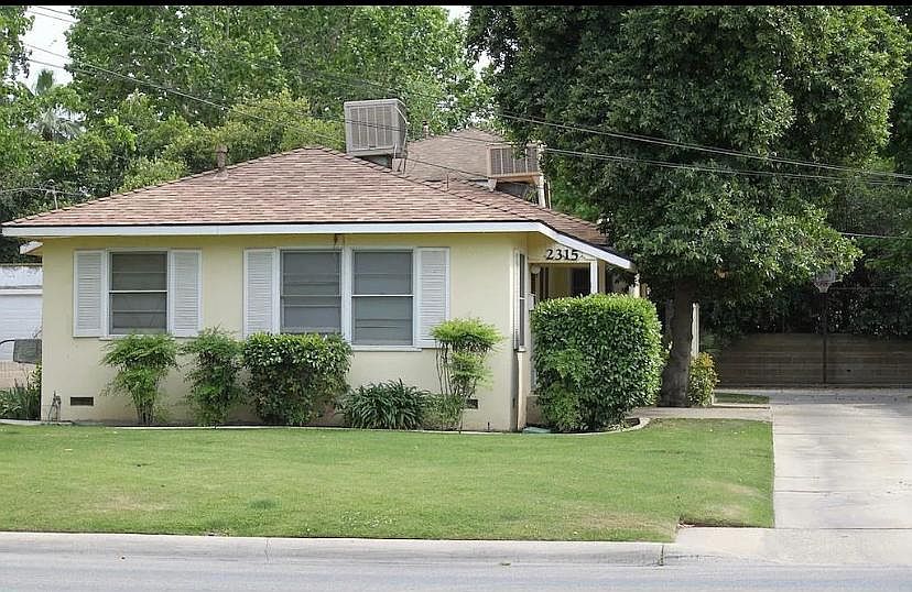 2nd image of 2315 Terrace Way #A