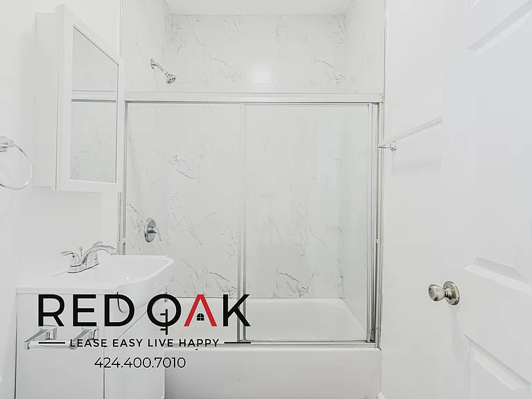 2731 Beverly Blvd #407 — Photo 5