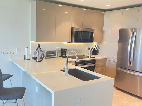 2000 Metropica Way APT 902, Sunrise, FL 33323