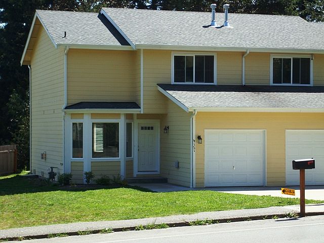 1st image of 4119 Madrona Dr SE