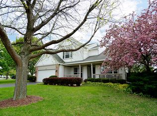 2251 Deerpath Dr, Elgin, IL 60123