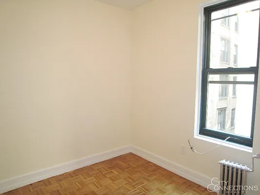 Rented by City Connections Realty | media 9